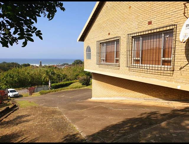 4 BEDROOM HOUSE FOR SALE IN HIBBERDENE